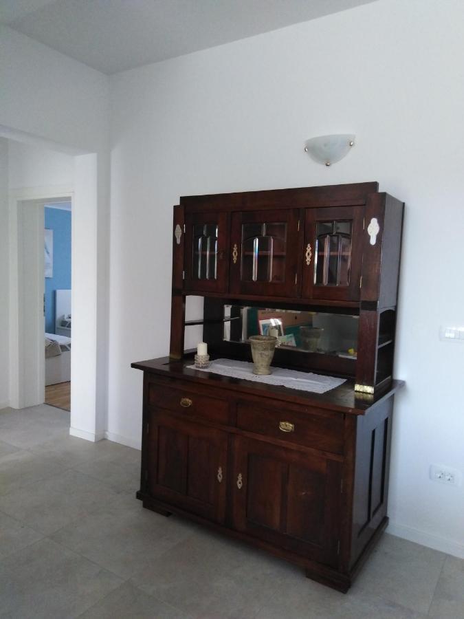 Vila Dubravka - Schoen Und Komfortabel Inmitten Von Olivenbaeumen Und Weinbergen Mit Whirlpool Valtura Exteriör bild