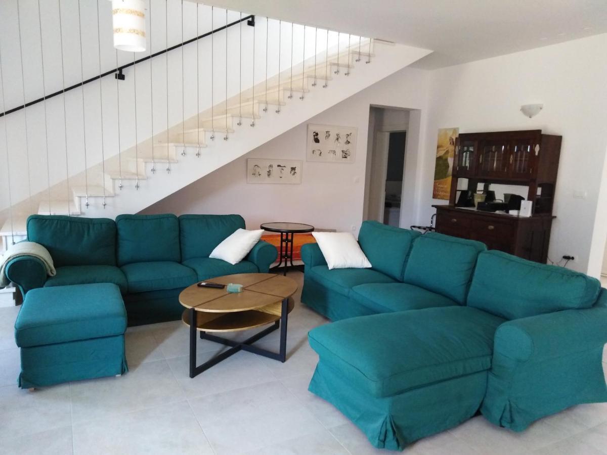 Vila Dubravka - Schoen Und Komfortabel Inmitten Von Olivenbaeumen Und Weinbergen Mit Whirlpool Valtura Exteriör bild