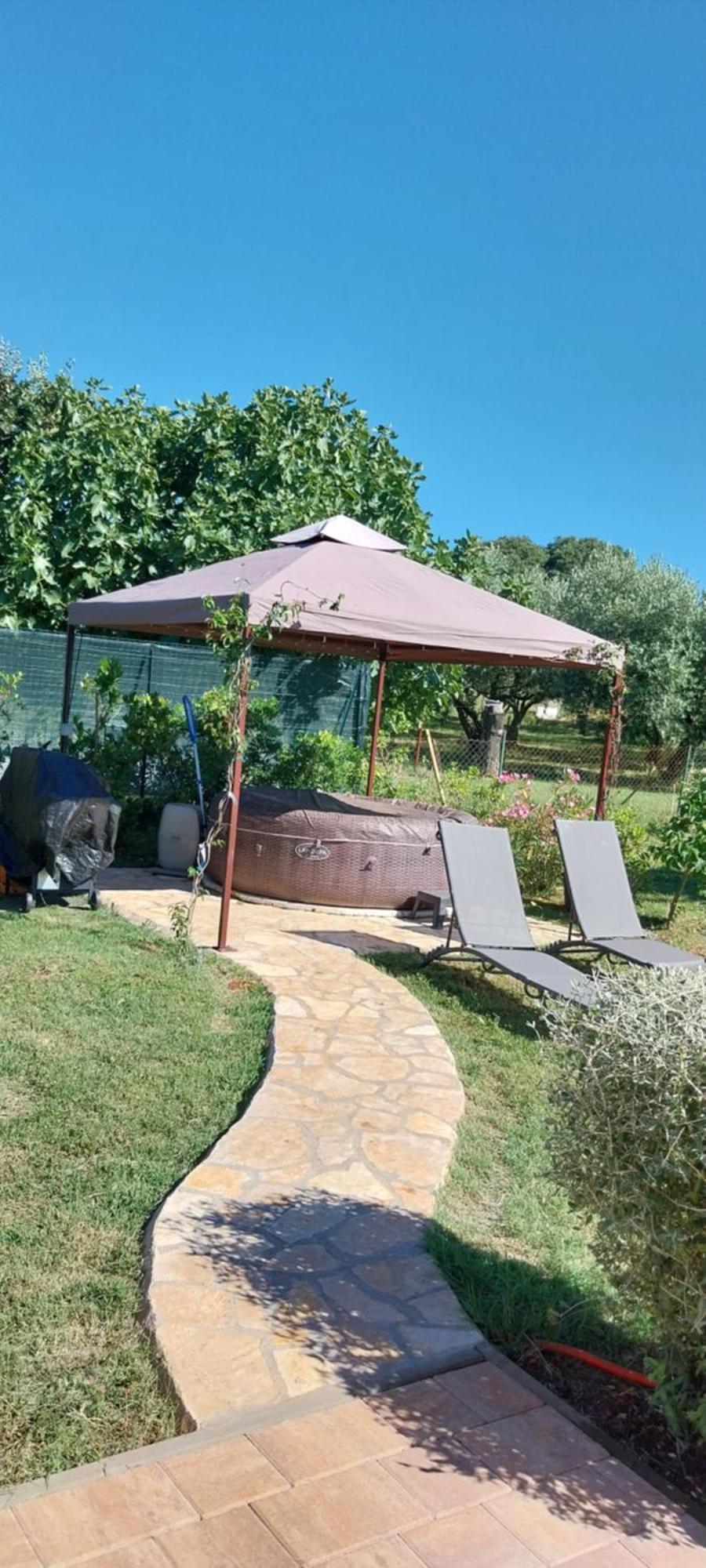 Vila Dubravka - Schoen Und Komfortabel Inmitten Von Olivenbaeumen Und Weinbergen Mit Whirlpool Valtura Exteriör bild